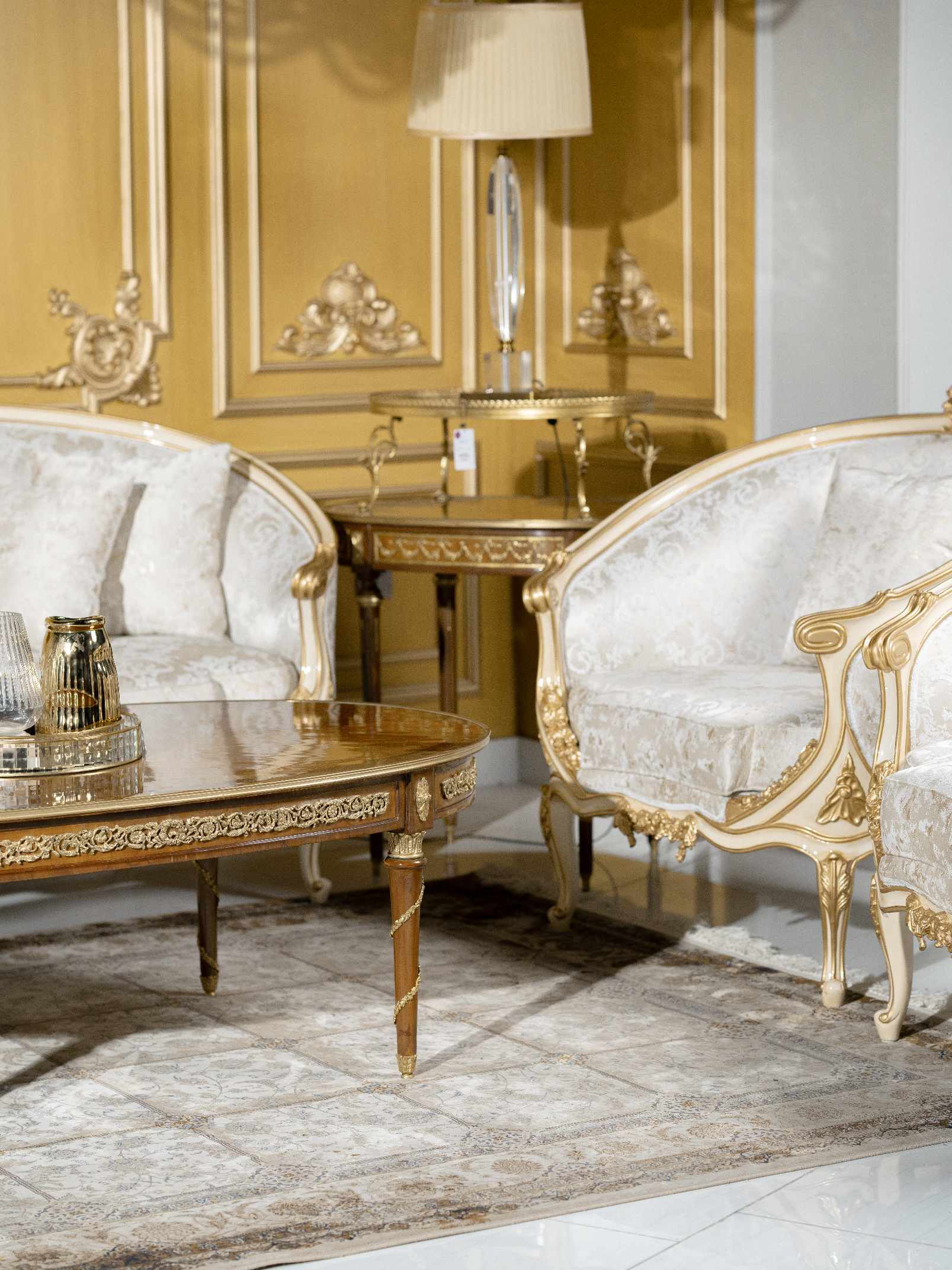Classical Sofa 1 - Image 17