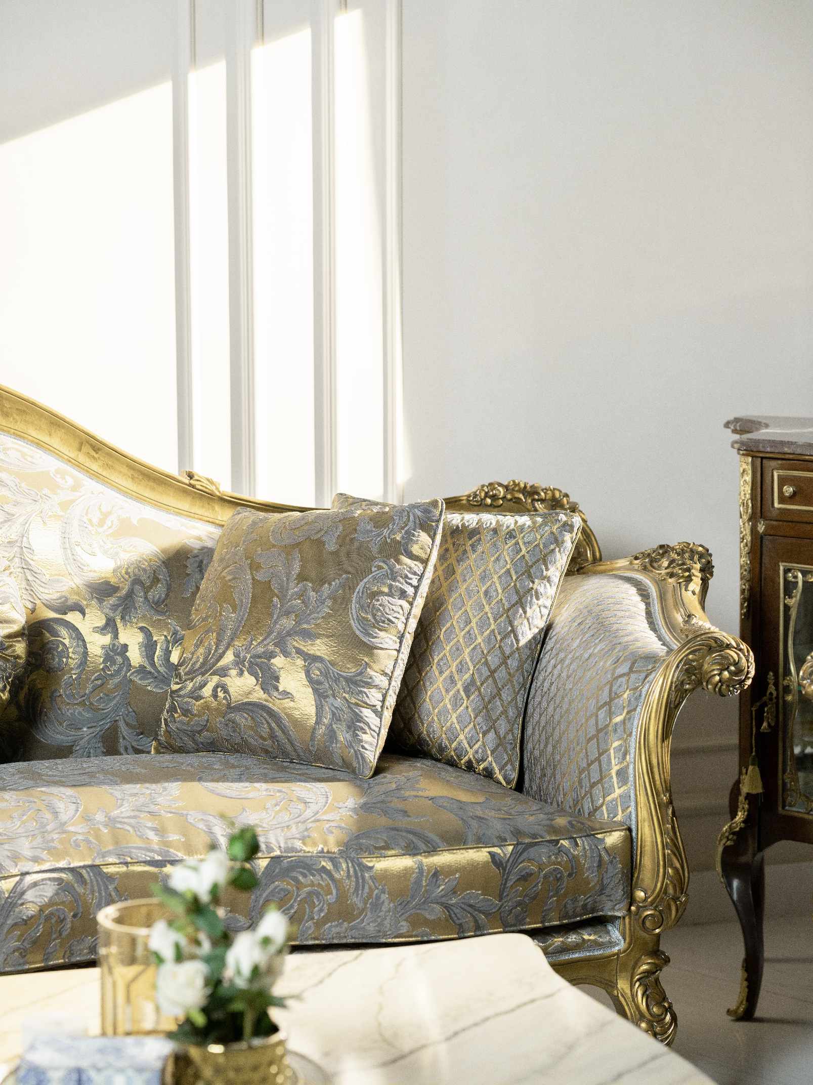 Classical Sofa 2 Basement - Image 3