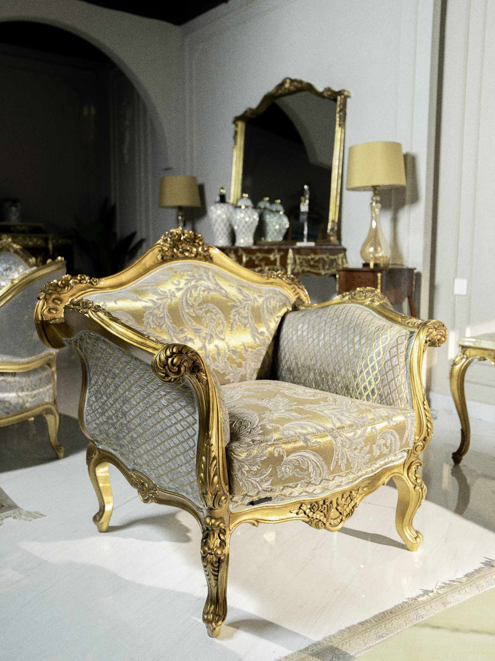 Classical Sofa 2 Basement - Image 13