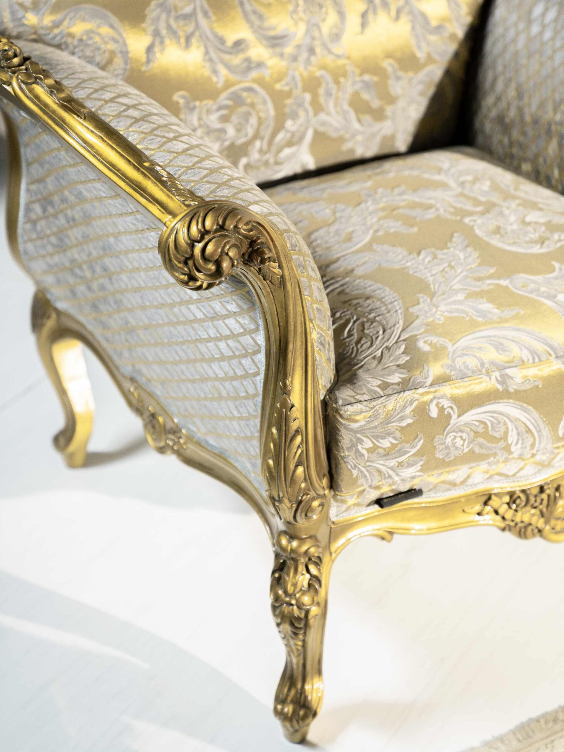 Classical Sofa 2 Basement - Image 14