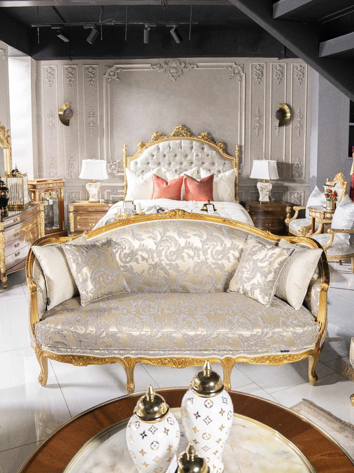 Classical Sofa 4 Basement - Image 5