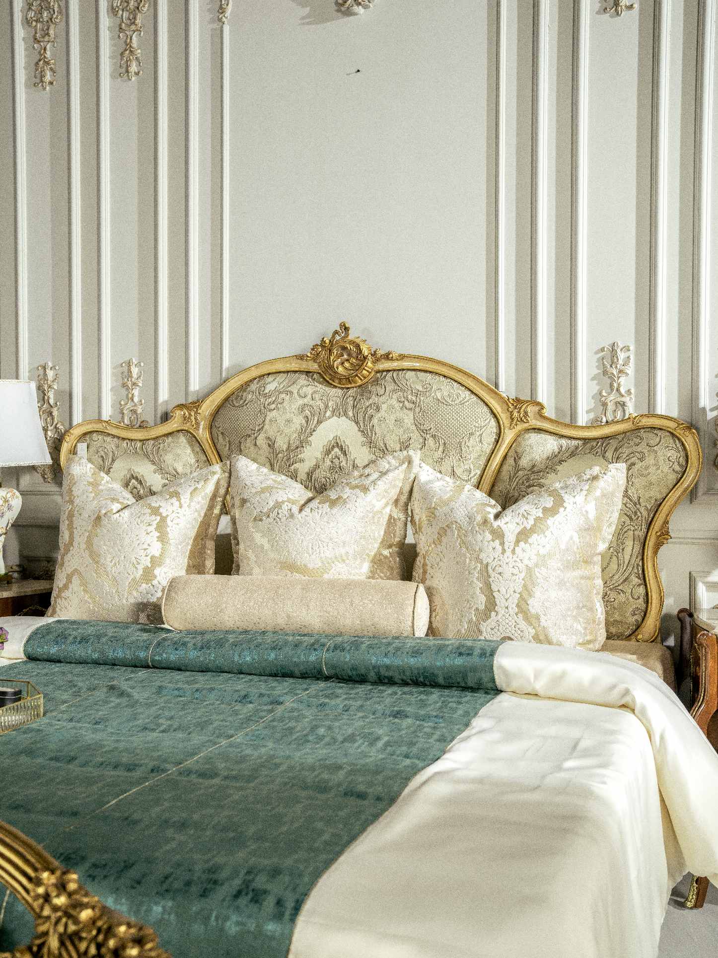 Classical Bed Basement - Image 11