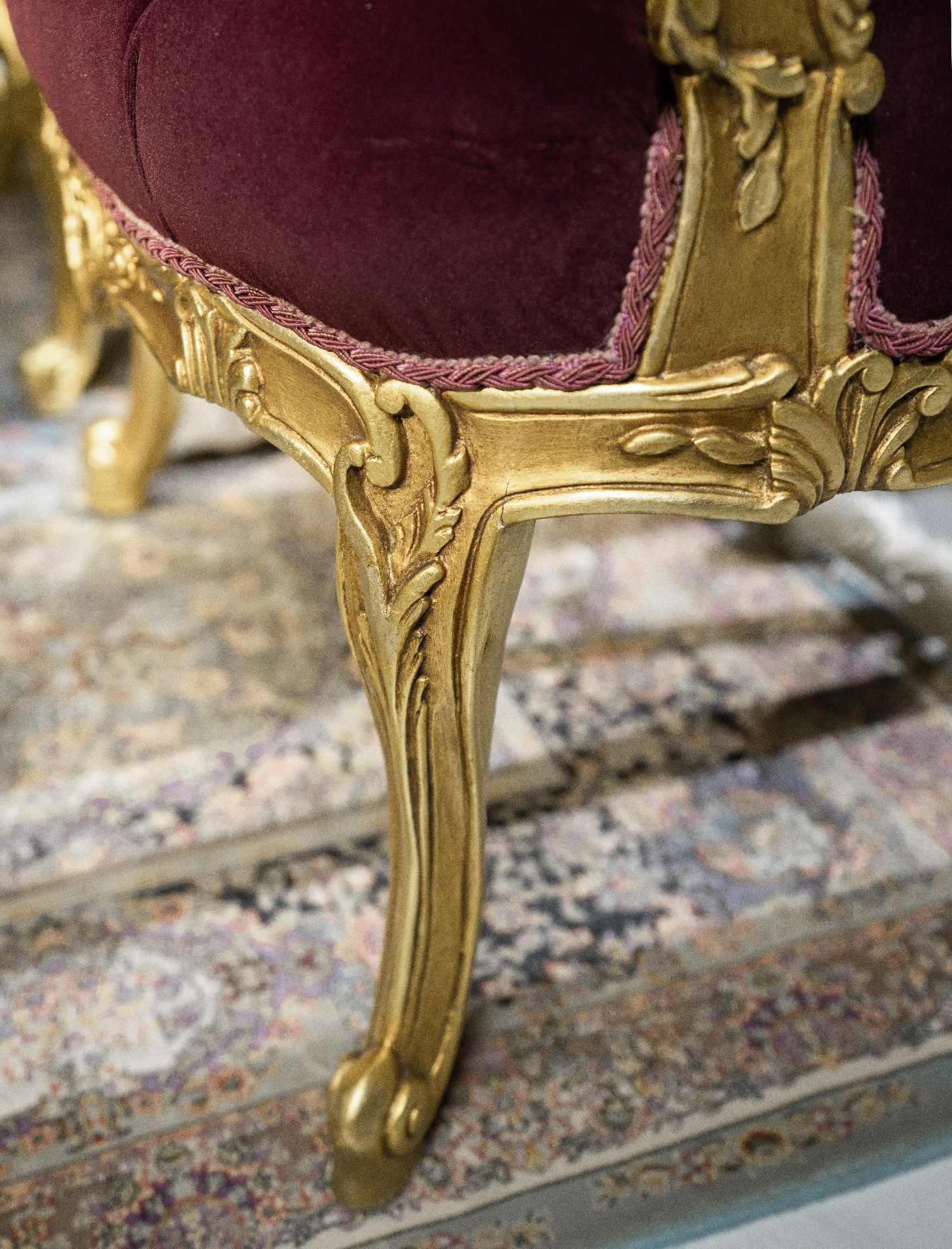 Classical Sofa 5 Basement - Image 13