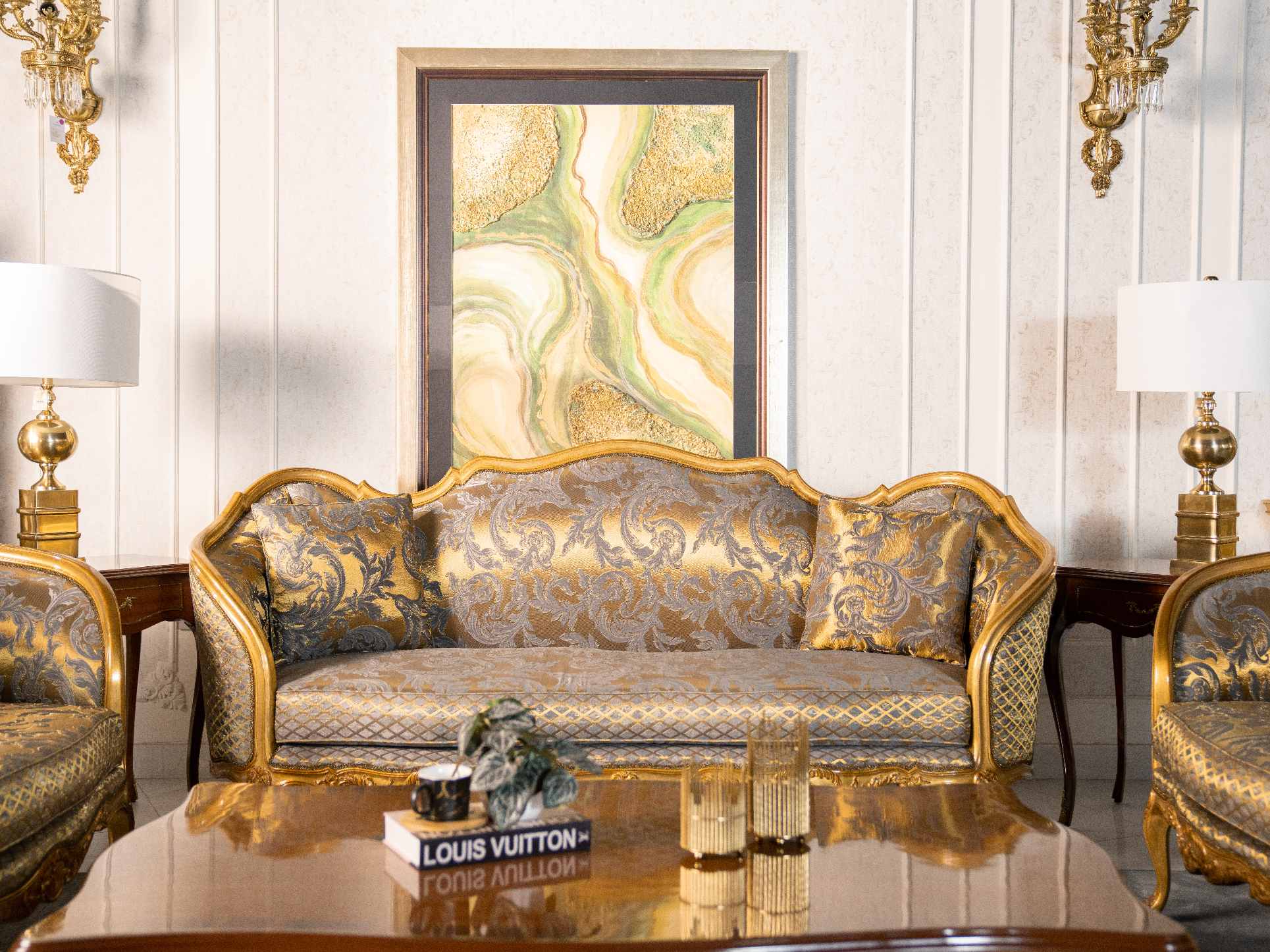 Classical Sofa 6 - Image 4