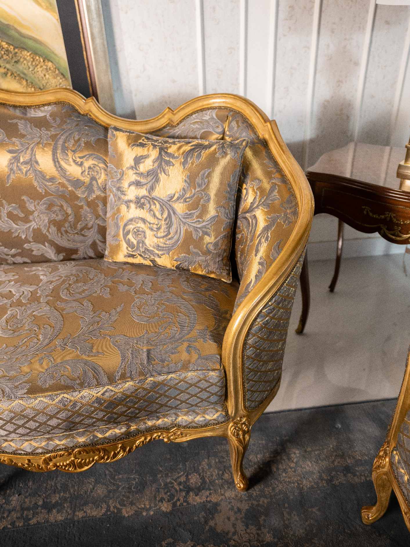 Classical Sofa 6 - Image 7