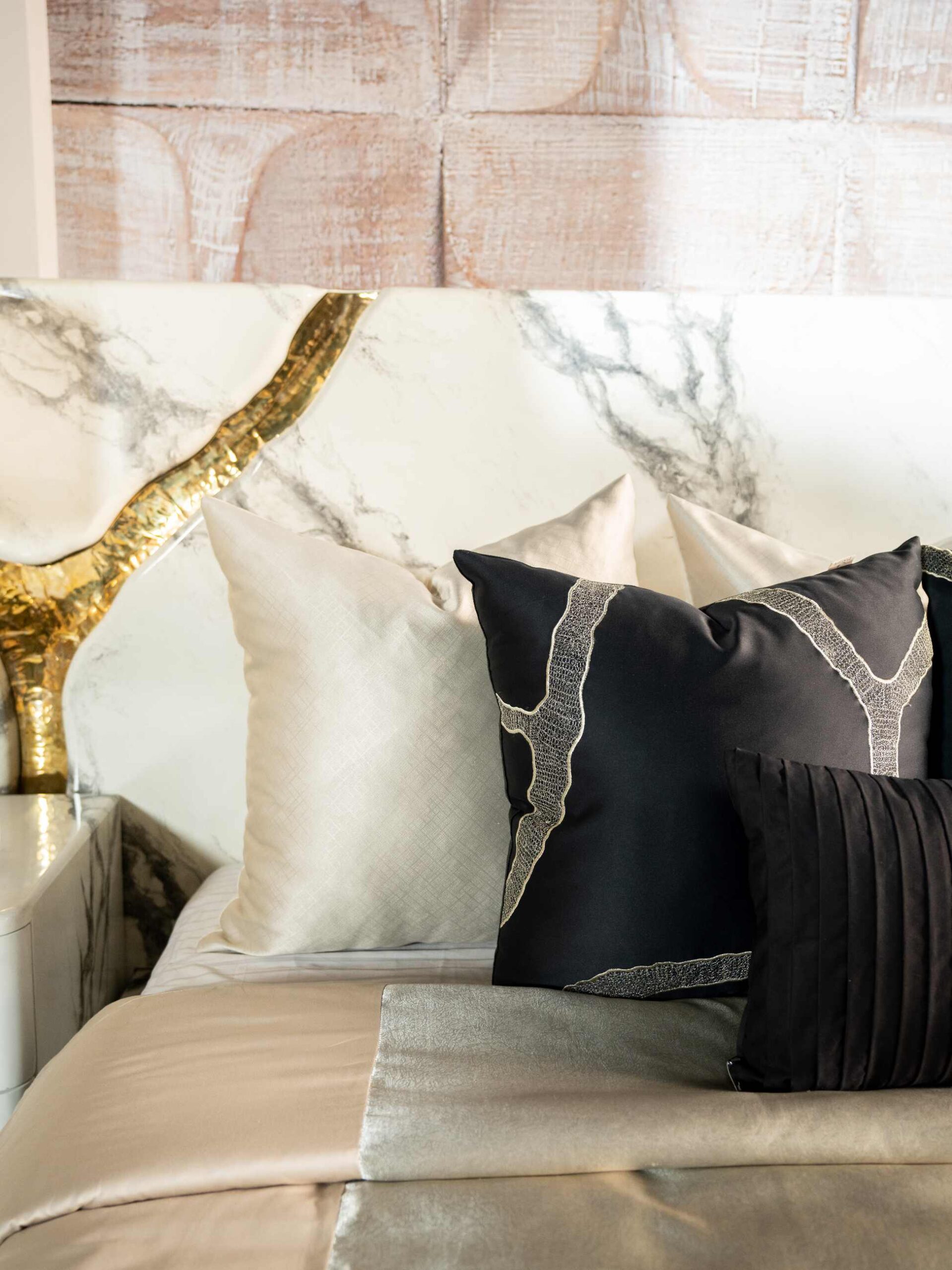 Modern White Bed - Image 8