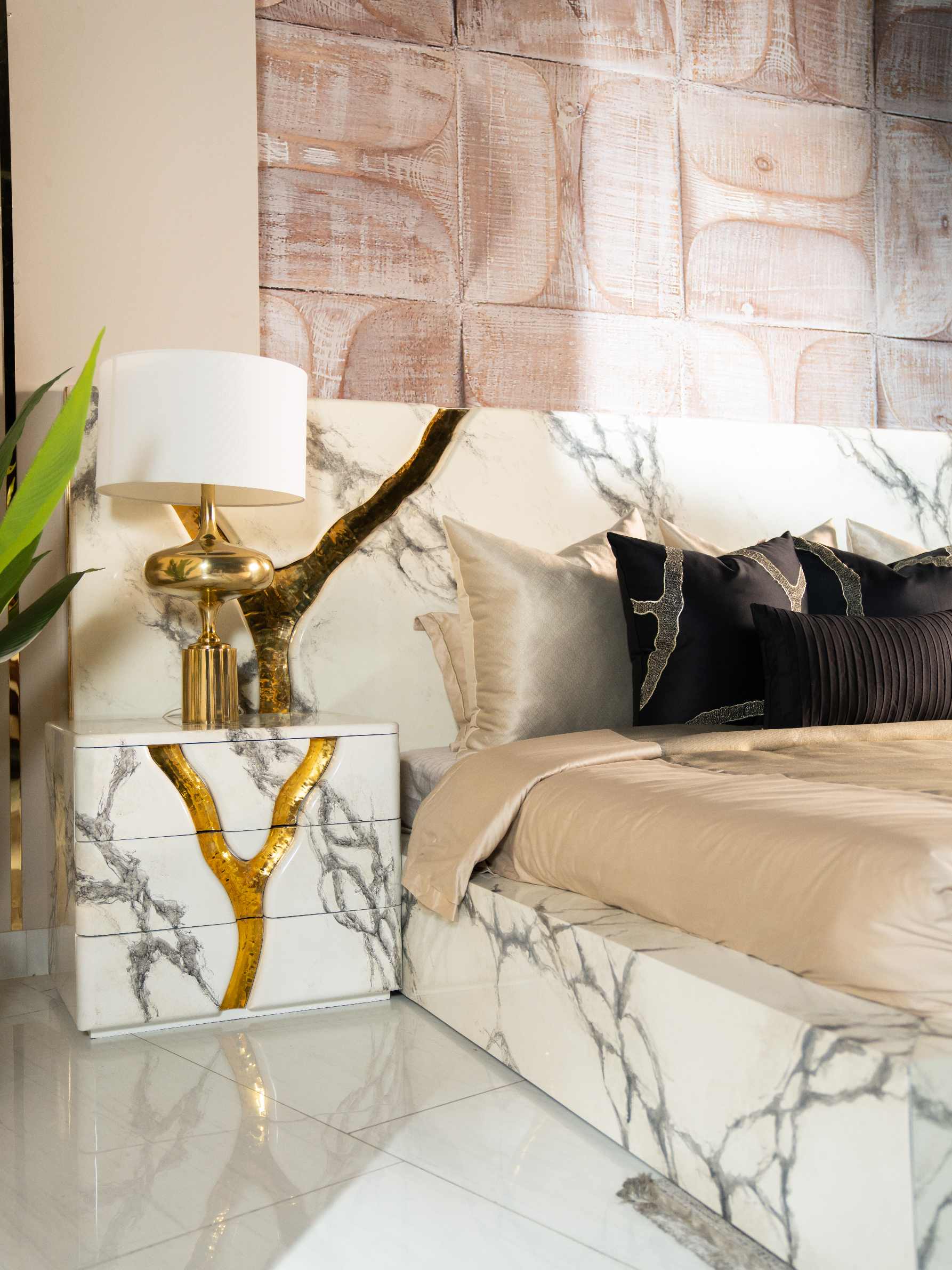 Modern White Bed - Image 9