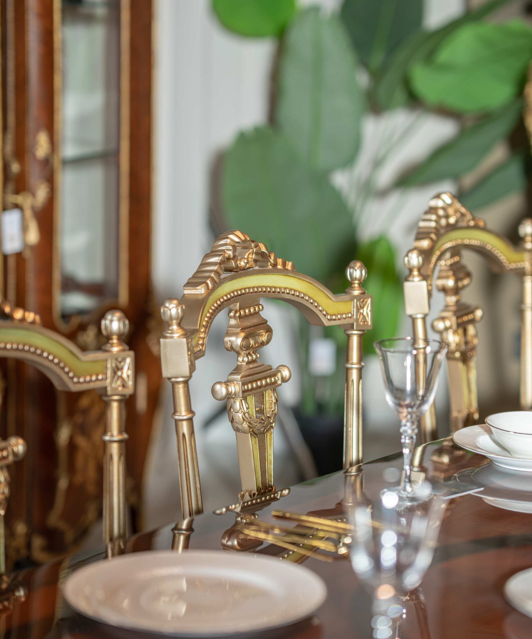 Classical Dining 1 - Image 20