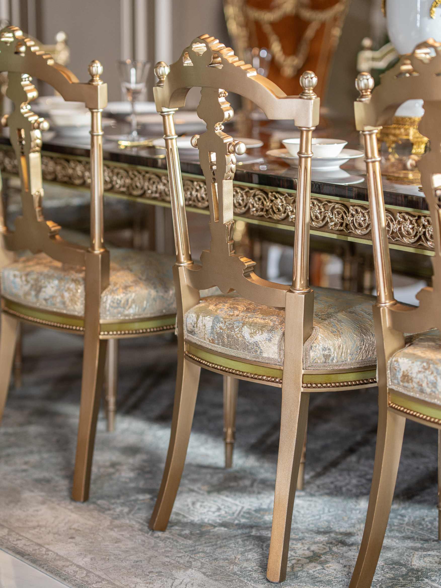 Classical Dining 1 - Image 22